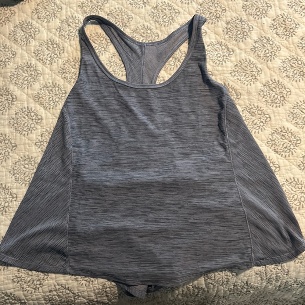 Old navy active tank